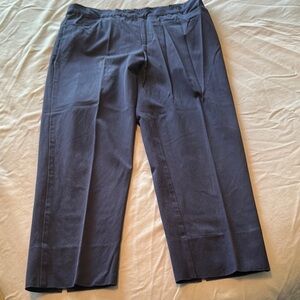 Isaac Mizrahi Blue Capris Classic Style